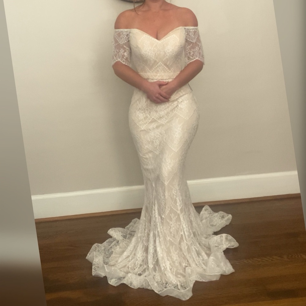 NWT simple boho lace wedding dress, reception dress or elopement wedding dress - Picture 4 of 7